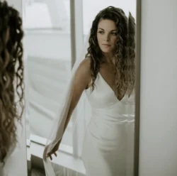 hair styling for wedding - bride with long curly hair